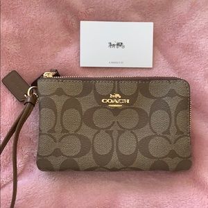 Coach wallet/wristlet